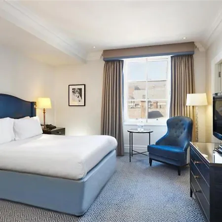 The Waldorf Hilton Hotel London Exterior photo